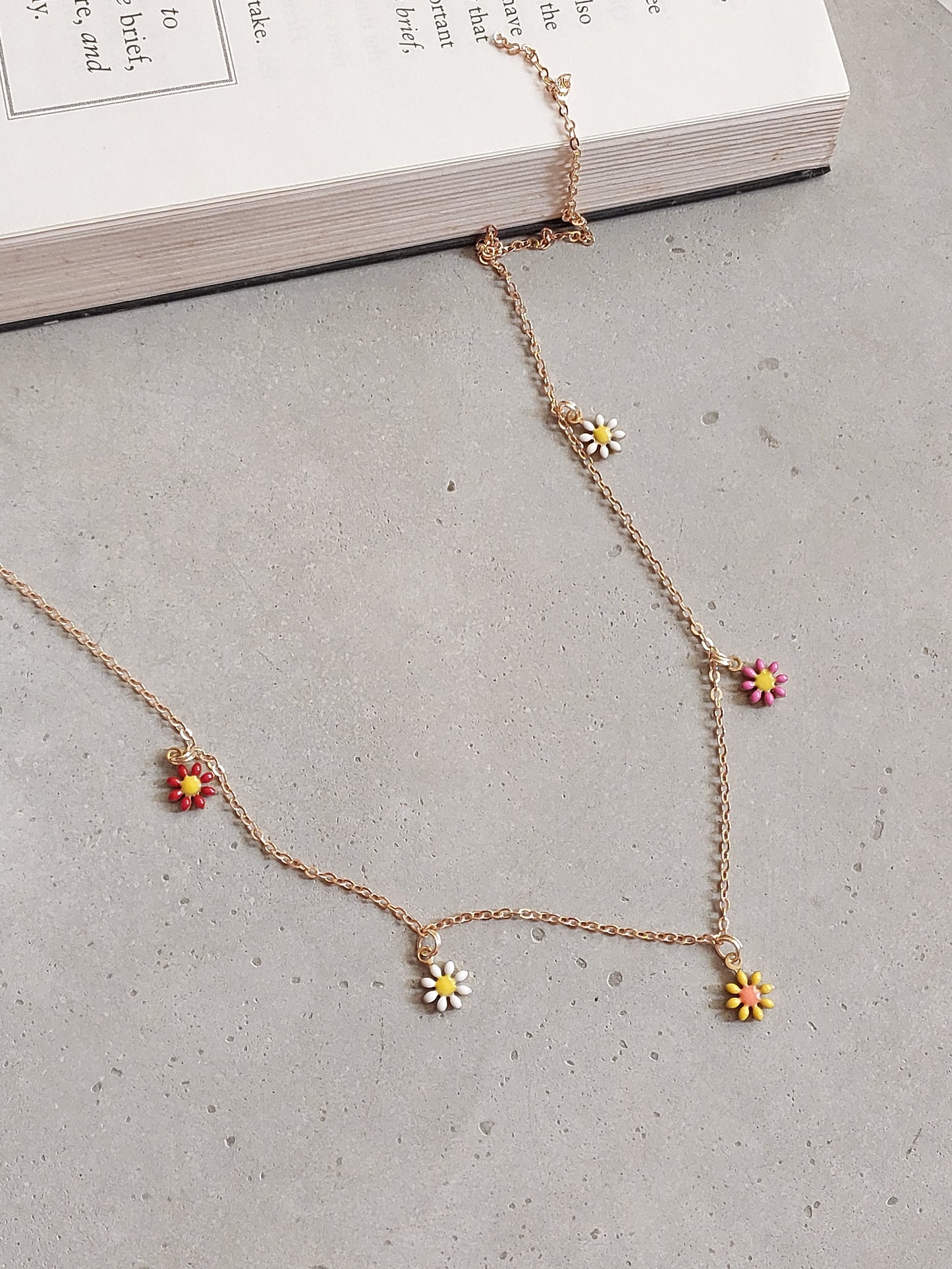 Minimal Flower Necklace| Perfect for Daily wear