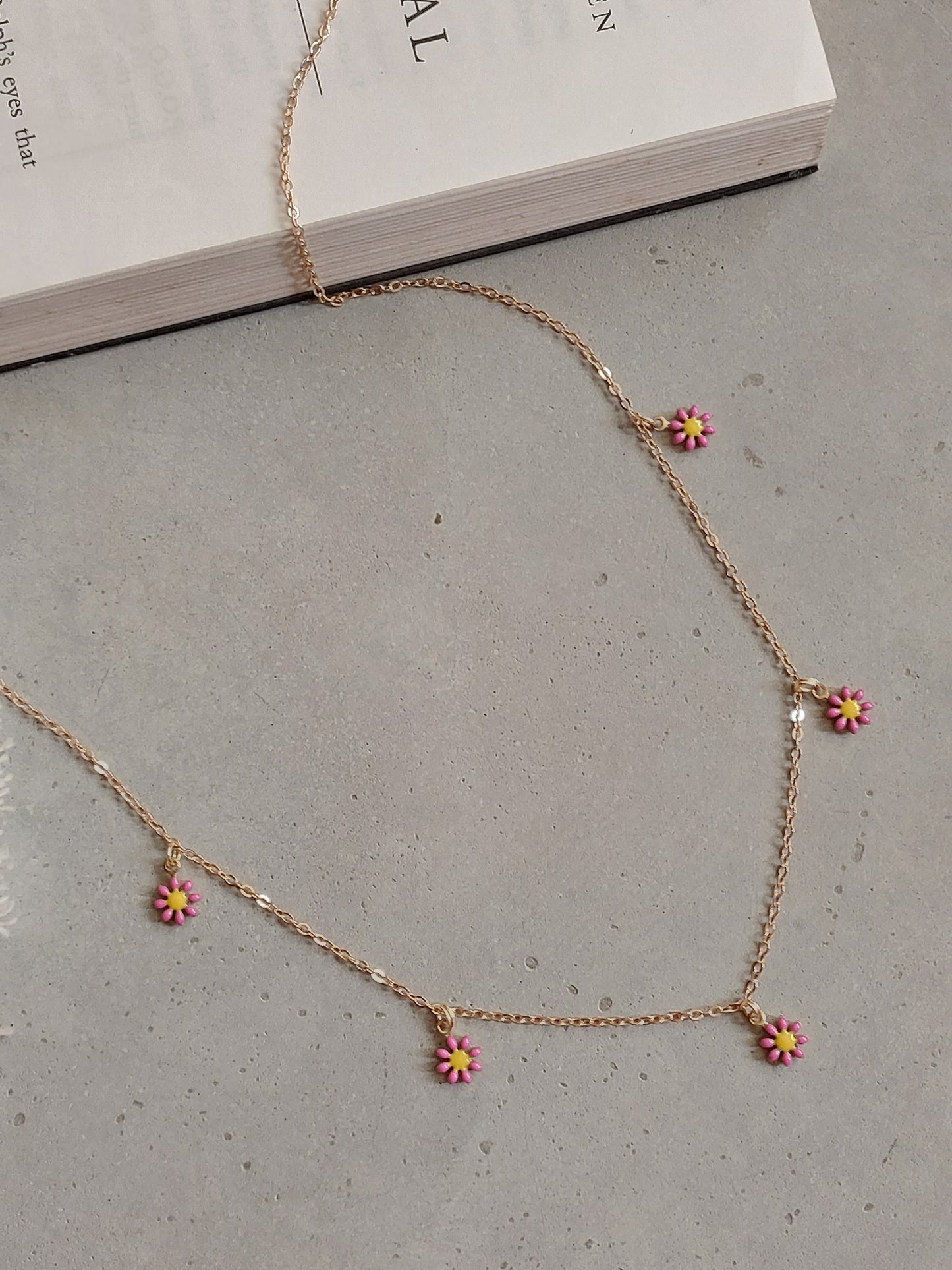 Minimal Flower Necklace| Perfect for Daily wear