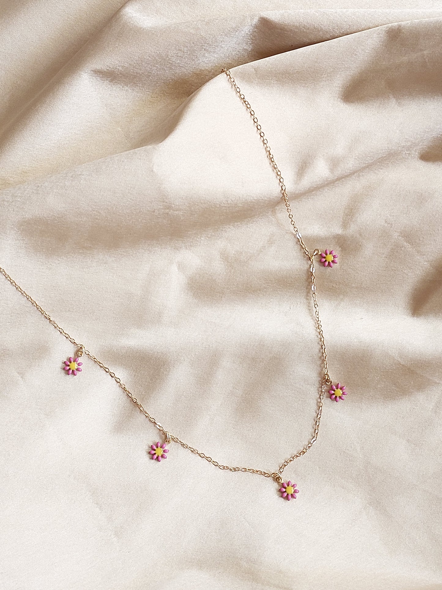 Minimal Flower Necklace| Perfect for Daily wear