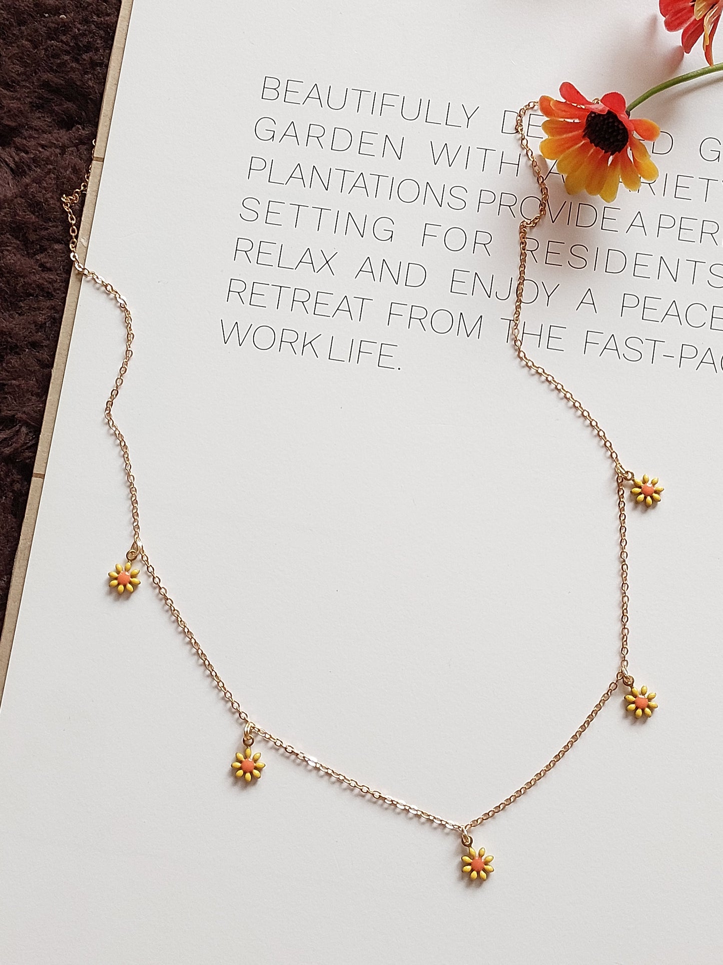 Minimal Flower Necklace| Perfect for Daily wear