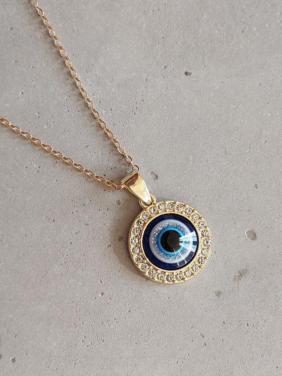 Minimal Golden Round Evil Eye Necklace| Perfect for Daily wear